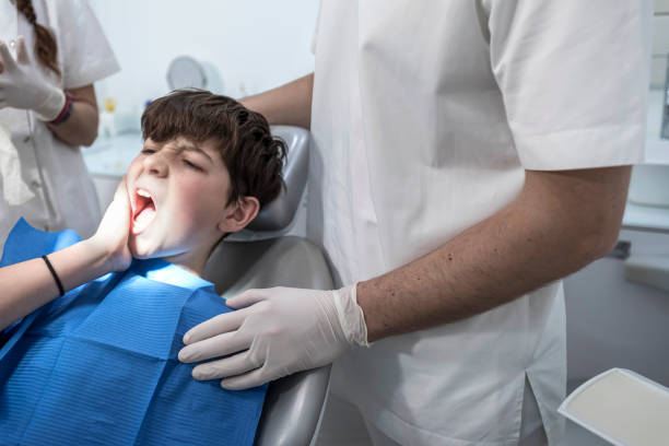 Best Emergency Cosmetic Dentistry (e.g., broken veneers) in Lockhart, TX
